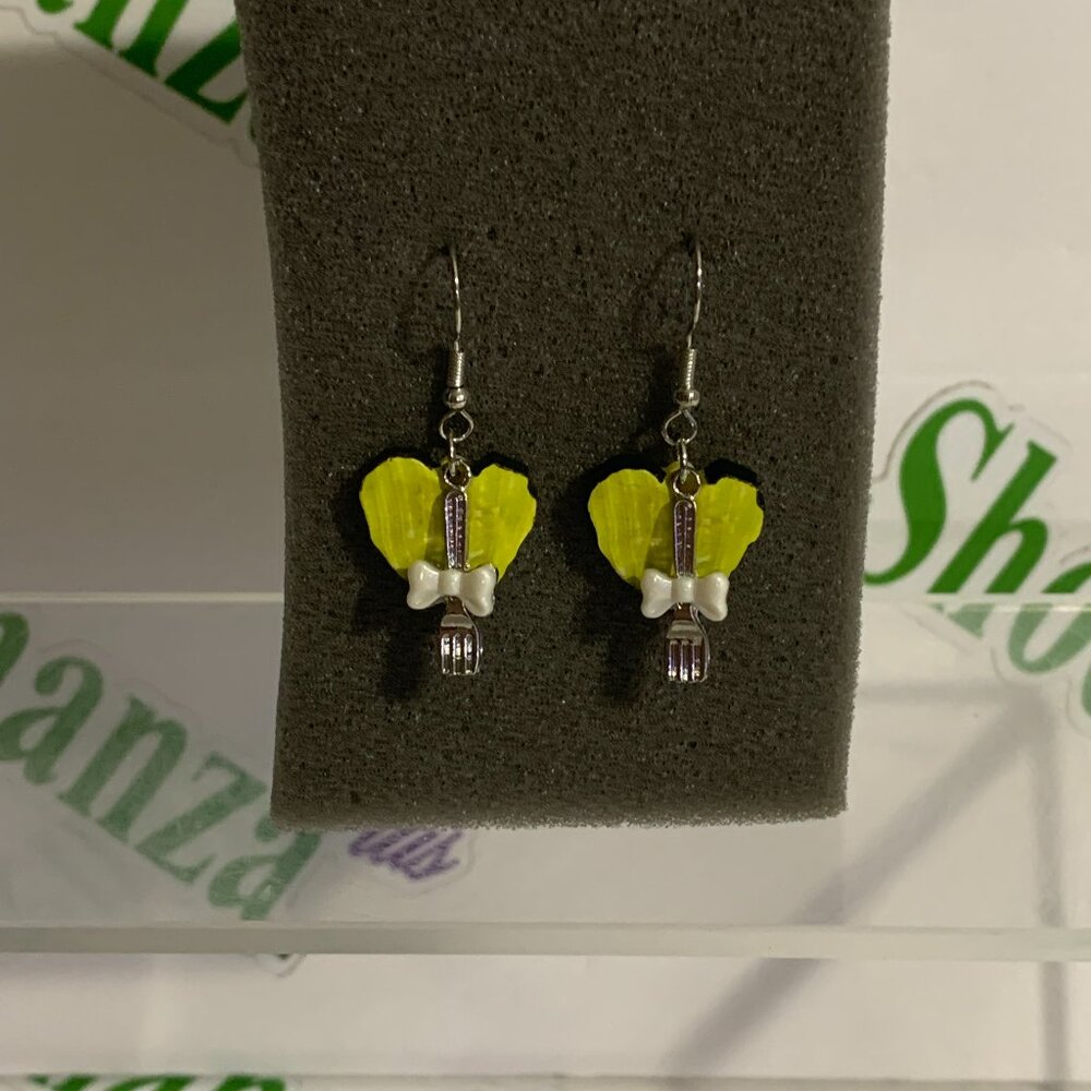 Dill Pickle Chip Earrings Drop Dangle Hook Back Green Hearts With Fork Jewelry